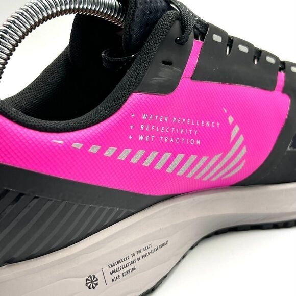 Nike Air Zoom Pegasus 36 Shield - Picture 10 of 13